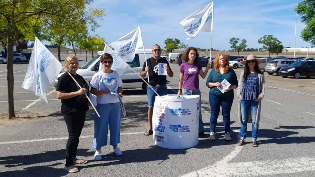 Foto: Movimento "Os Mesmos de Sempre a Pagar - Contra o Aumento do Custo de Vida - Beja"