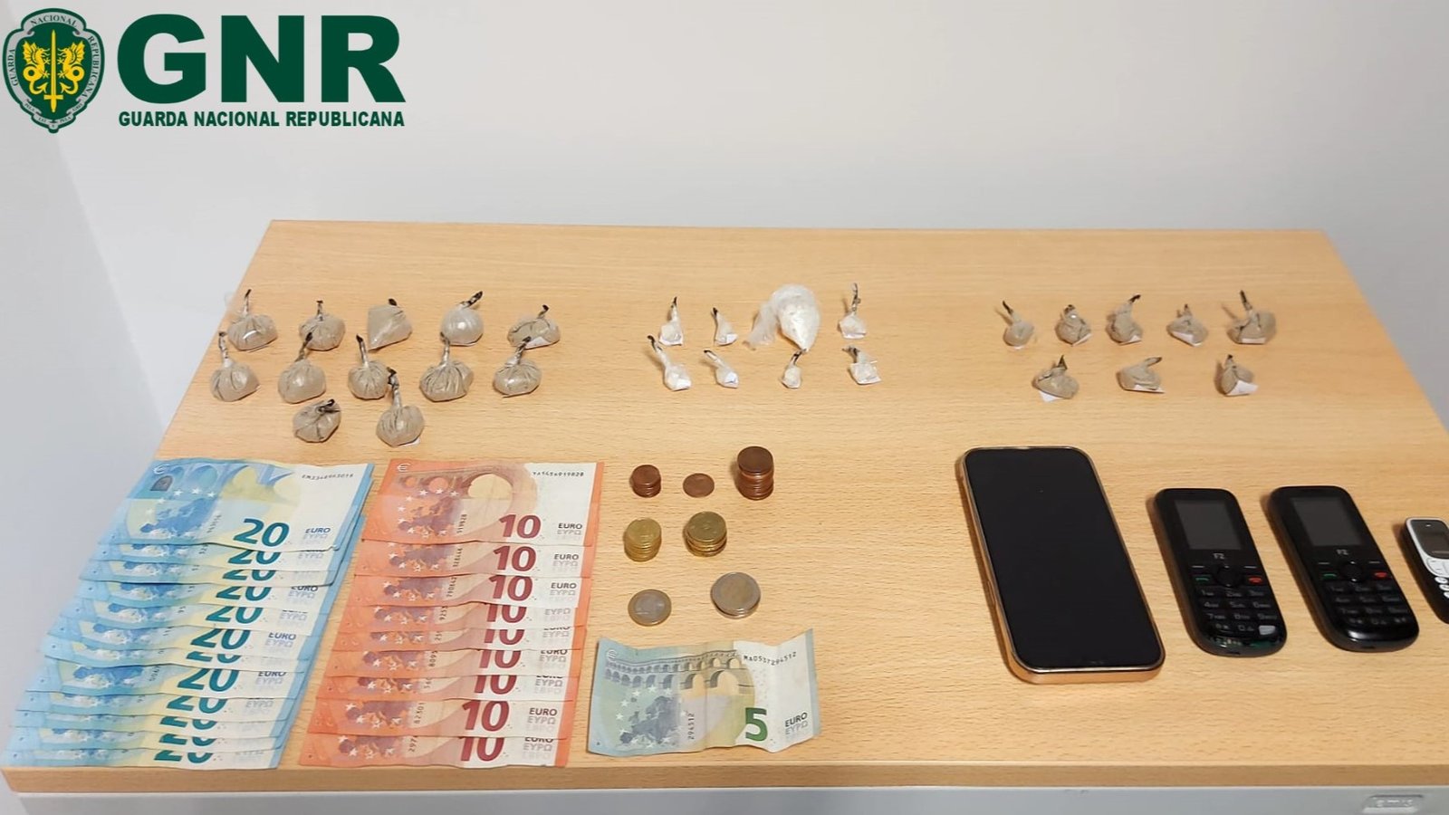 Suspeito de tráfico de droga em prisão preventiva