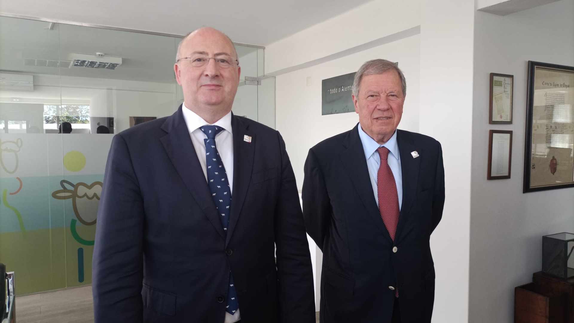 Ministro da Agricultura, PR e Líder do PS no 1º dia da Ovibeja