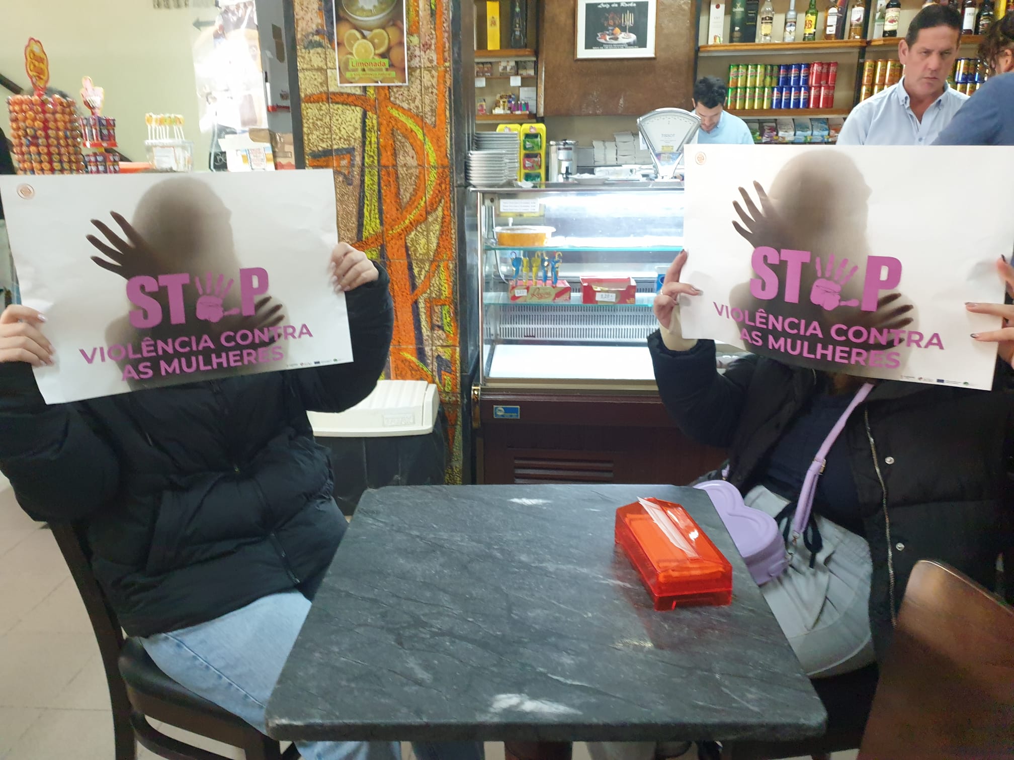 Alunos da Escola Bento de Jesus Caraça dizem STOP à violência contra as mulheres (fotogaleria) - 13 de Dezembro, 2025 foto 10 - Rádio Pax 2025