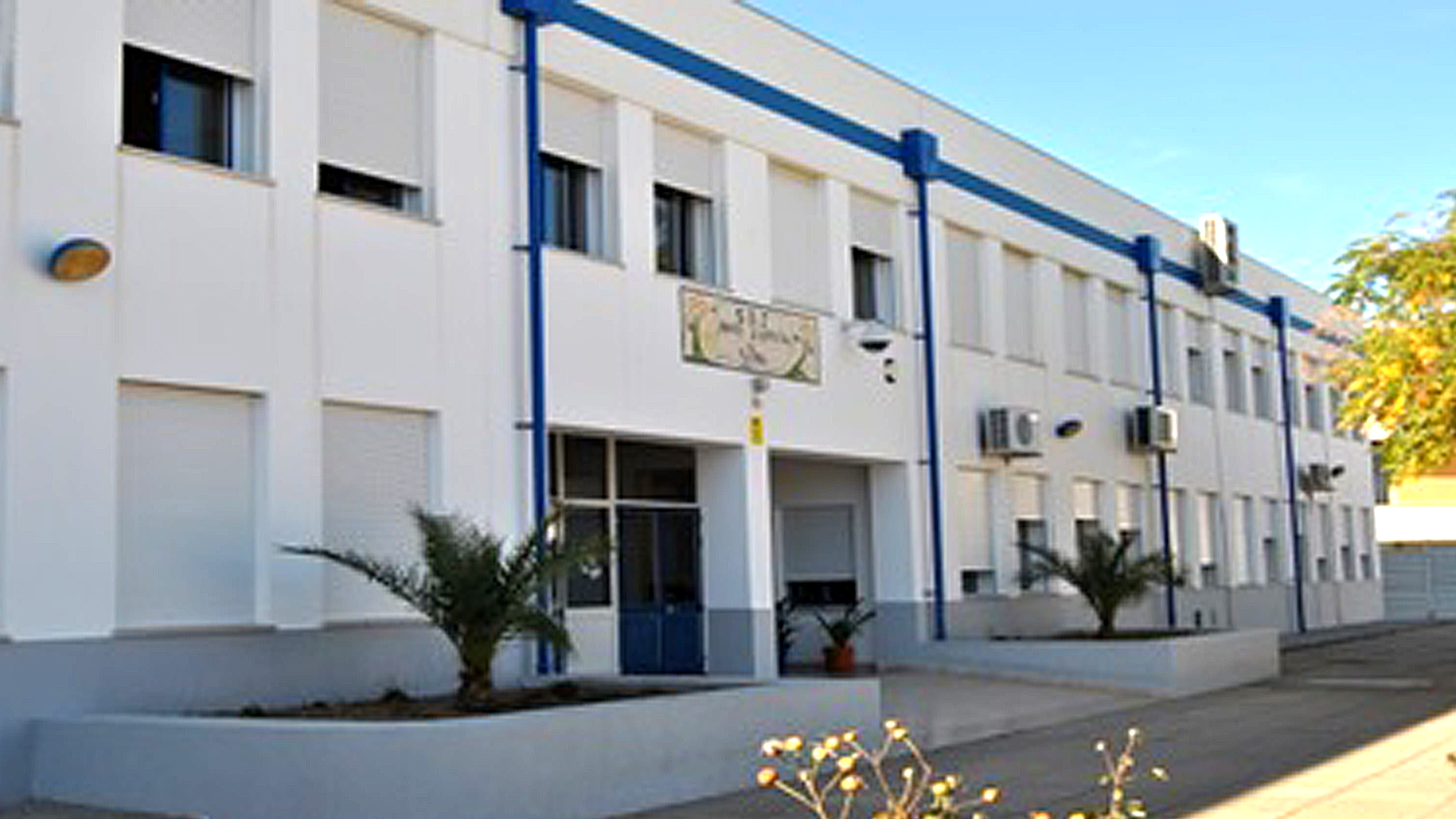 Escola de Serpa: Diretora denuncia falta de resposta da Câmara em pleno calor extremo