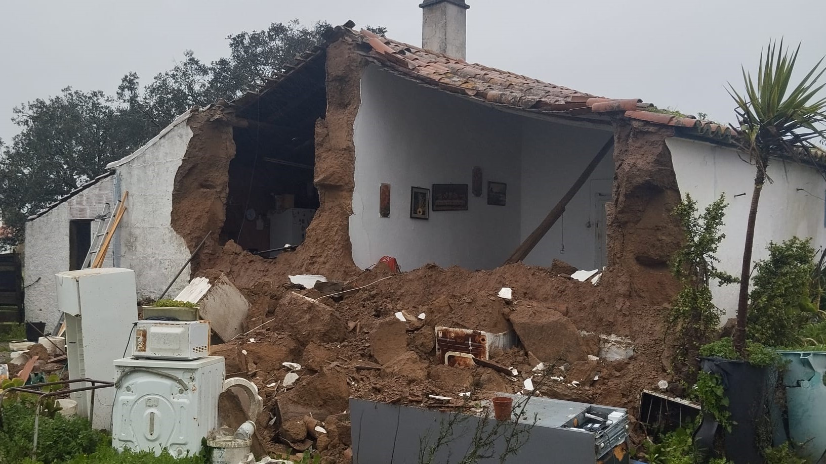 casa ourique - Rádio Pax 2026