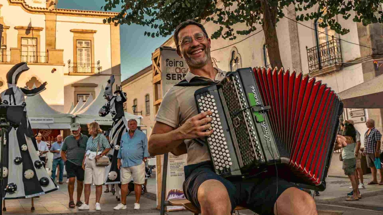 Novo modelo da Feira de Agosto conquista Serpa e confirma sucesso nas ruas do centro histórico (Com Fotogaleria) - 24 de Agosto, 2026 3e63cafa ca7d 4305 abe7 d26d988a6f3a - Rádio Pax 2026