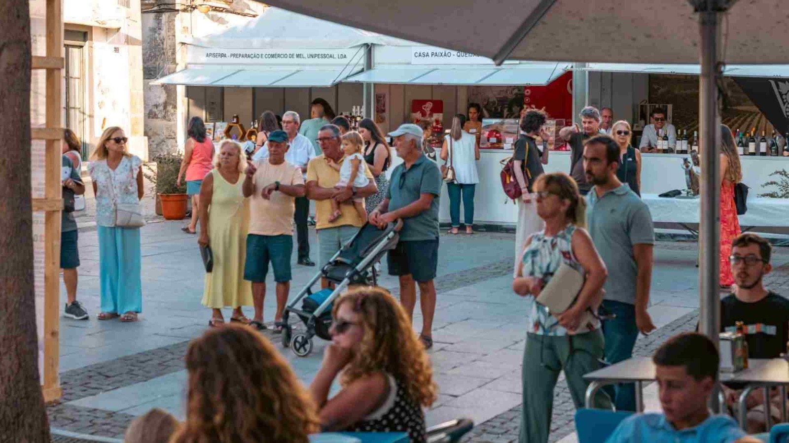 Novo modelo da Feira de Agosto conquista Serpa e confirma sucesso nas ruas do centro histórico (Com Fotogaleria) - 24 de Agosto, 2026 9a942611 3fed 49d7 a4a1 910d8d1c715b - Rádio Pax 2026